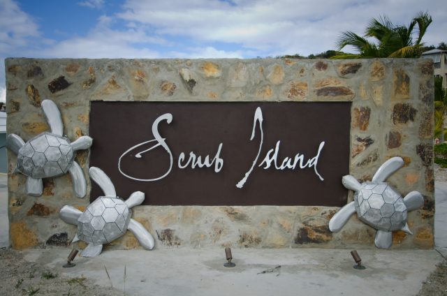 welding-artist-dominique-martinez-scrub-island-sign